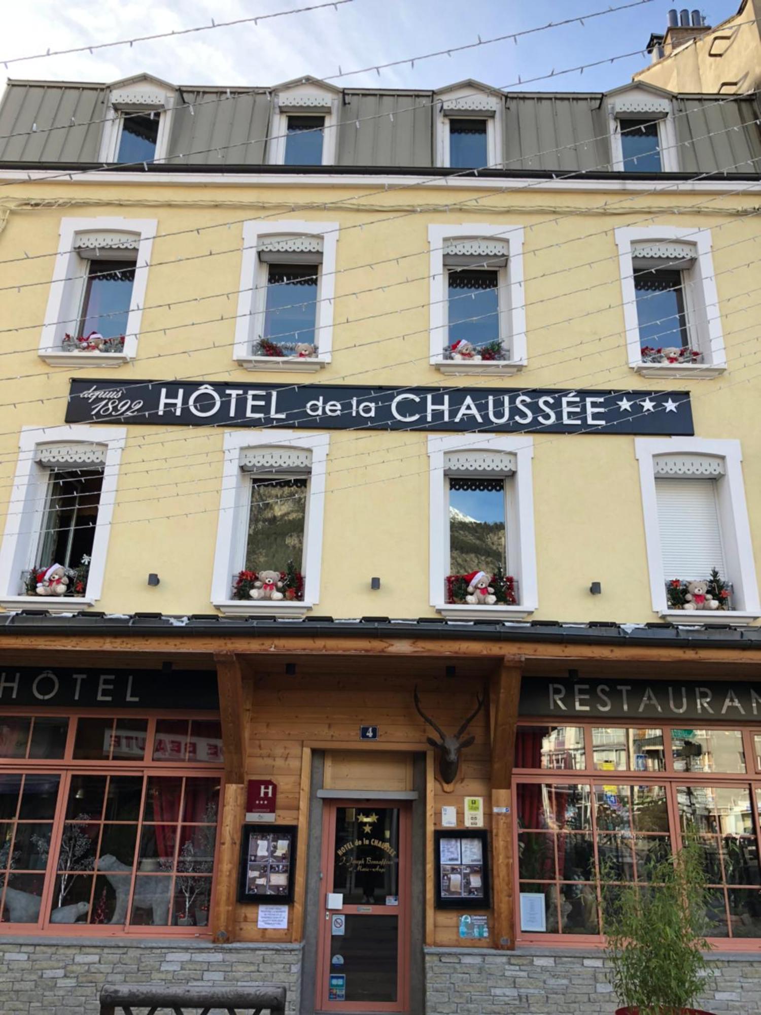 Hotel Restaurant De La Chaussee Briançon Eksteriør billede